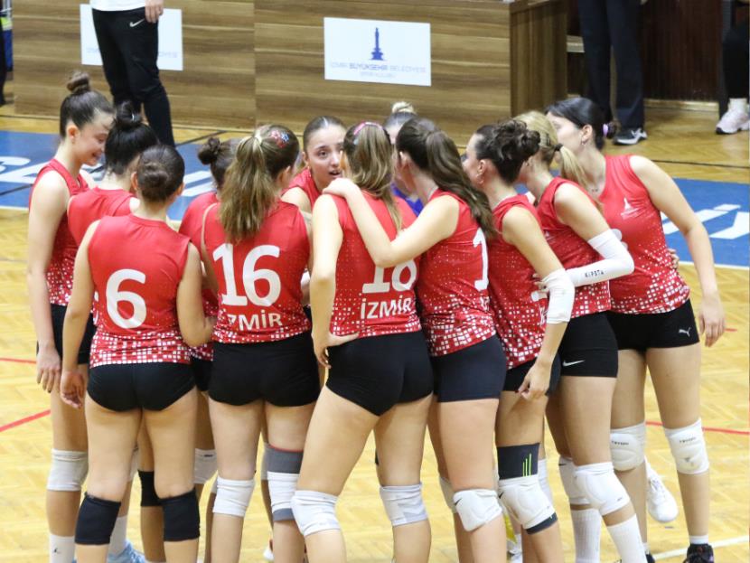 İZMİR BBSK: 0 – GELİŞİM KOLEJİ: 3