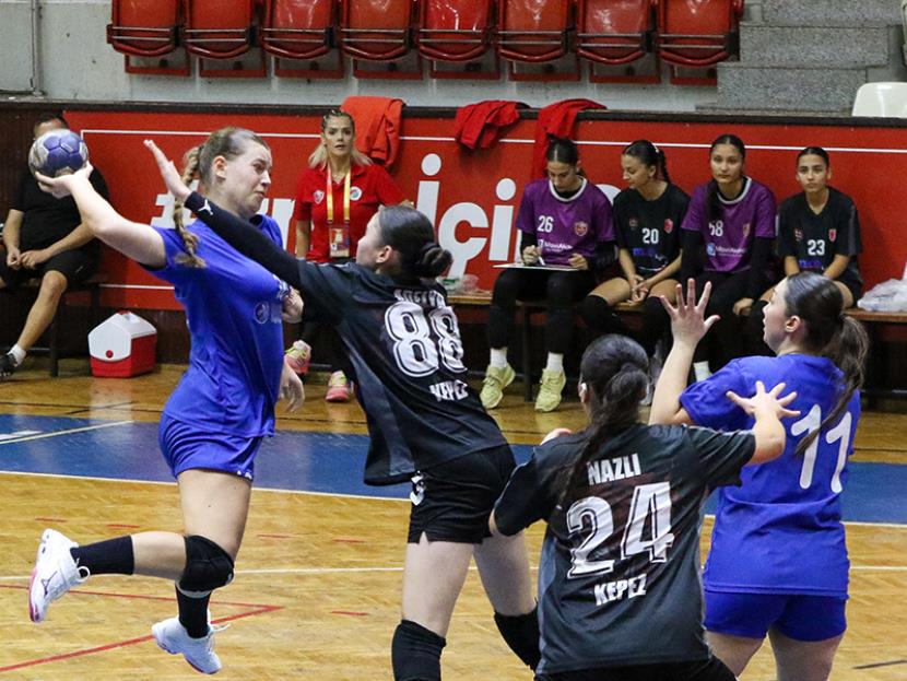 İZMİR BBSK: 23 – KEPEZ BLD: 32