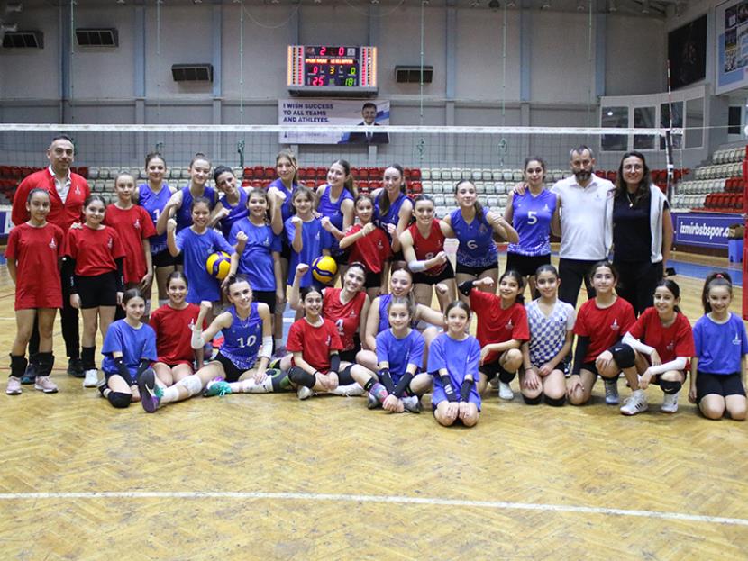 İZMİR BBSK: 3 –ÜLKÜSPOR: 0