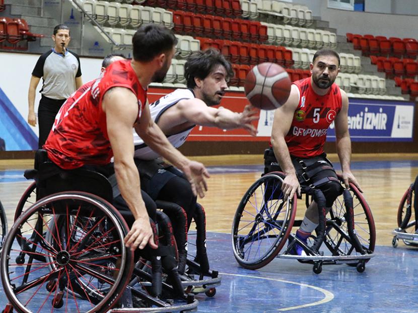 İZMİR BBSK: 49 – TSK: 54