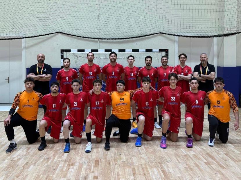  İZMİR BBSK: 30 - SHERİN İNEBOLU: 30