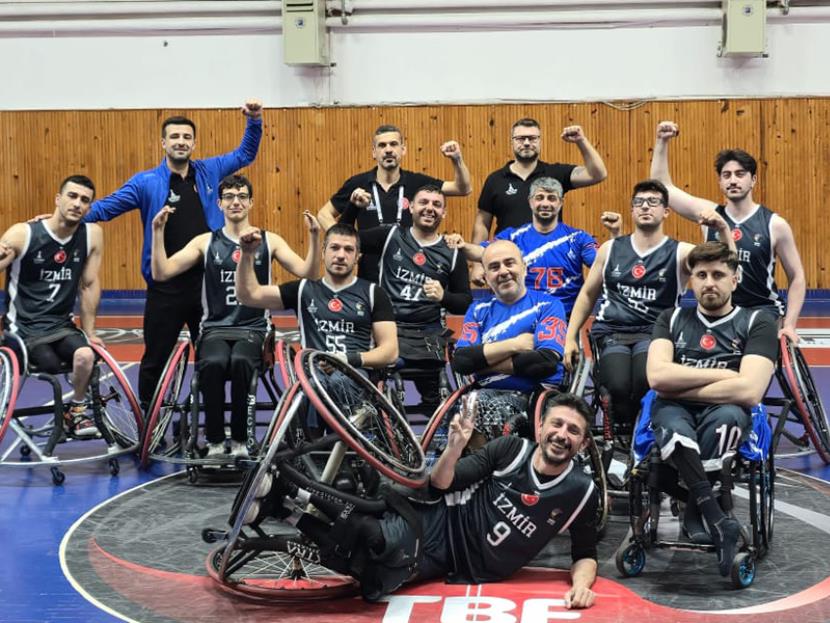 ORDU BŞB: 59 - İZMİR BBSK: 61 