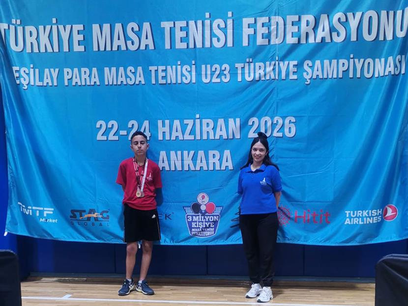 ALİ BERAT'TAN ÇİFTE BAŞARI 