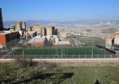 PEKER MAHALLESİ FUTBOL SAHASI